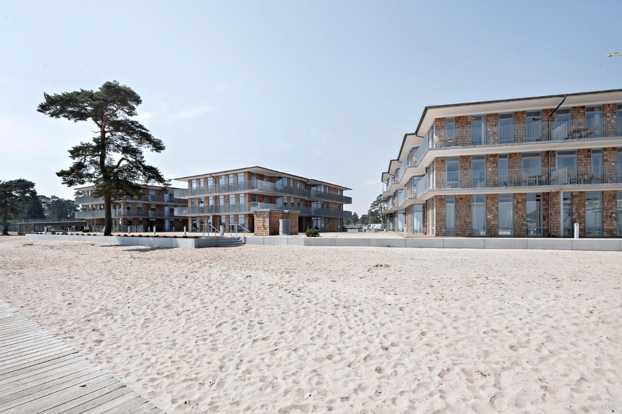 Ahusbrygga Apartment Hotel Exterior foto